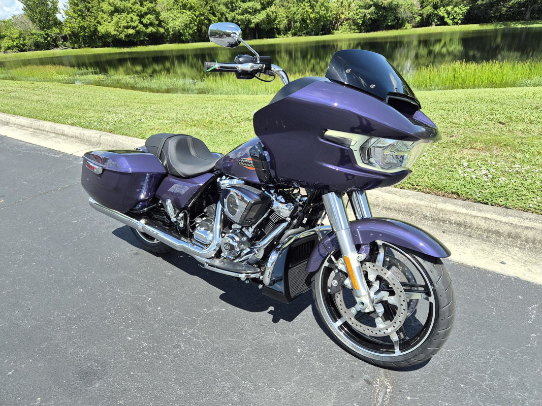 Road Glide®