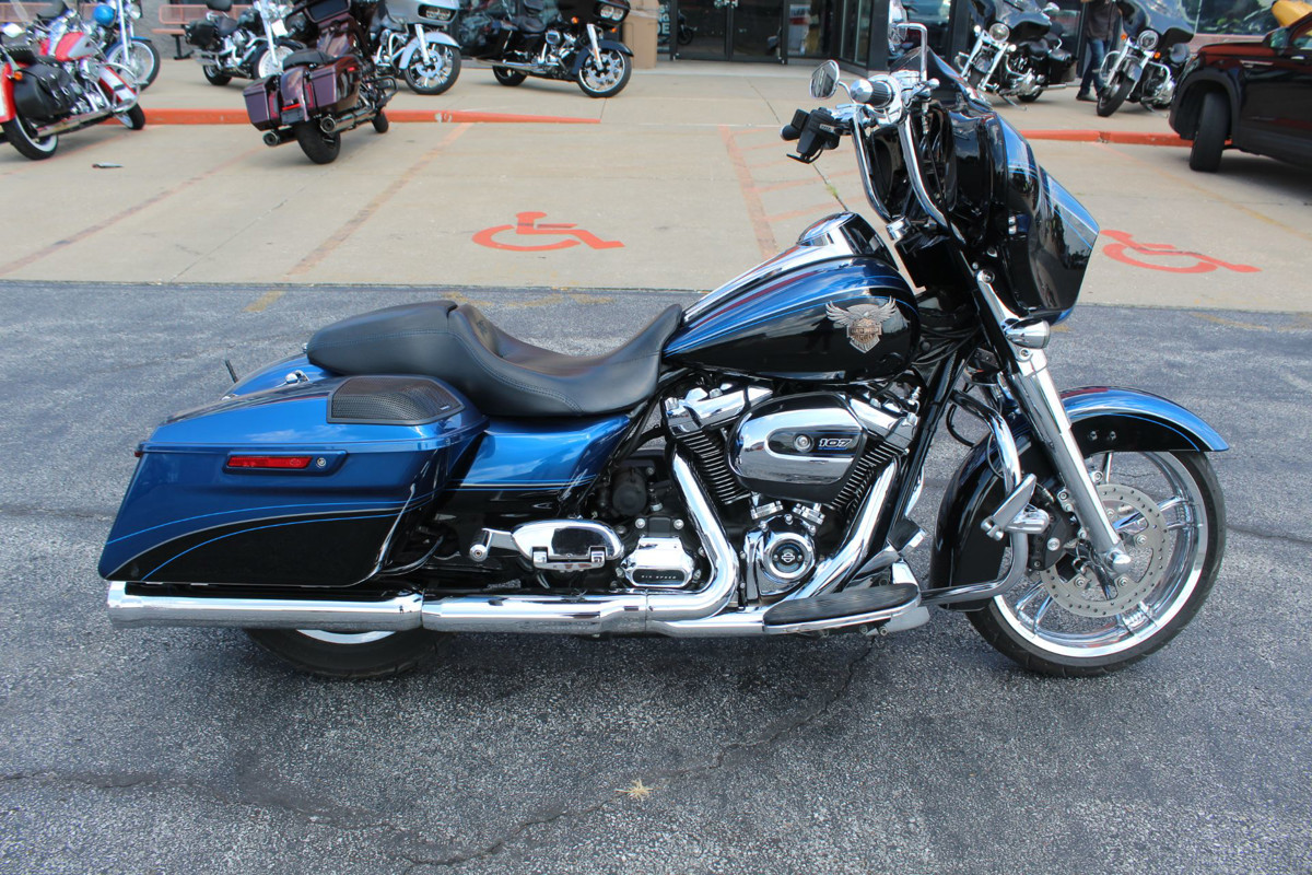Street Glide® Special