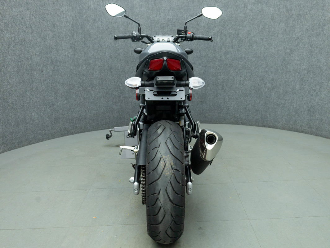 SV650