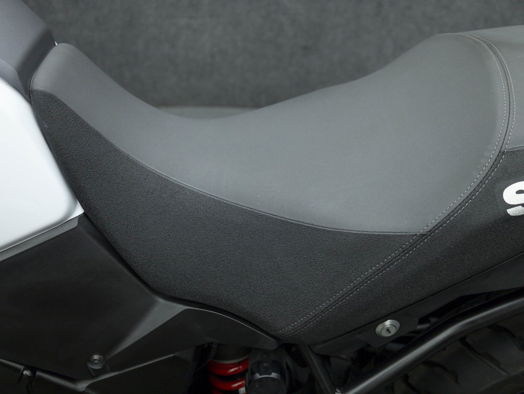 V-Strom 1000