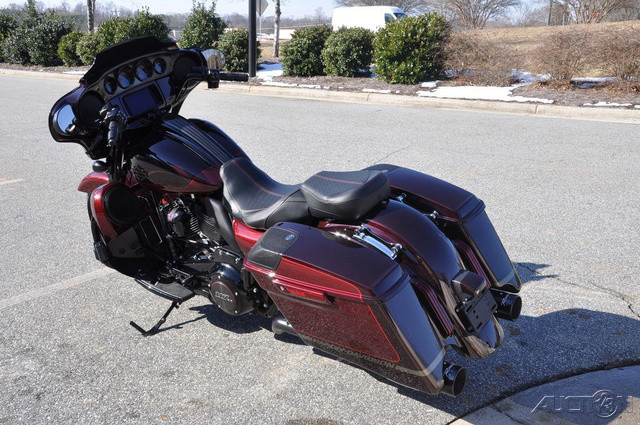 CVO® Street Glide®