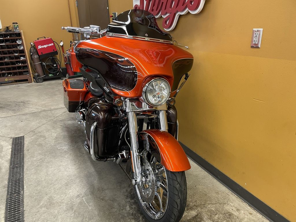 CVO® Street Glide®