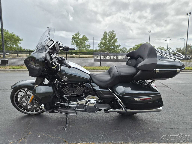 Street Glide® Limited