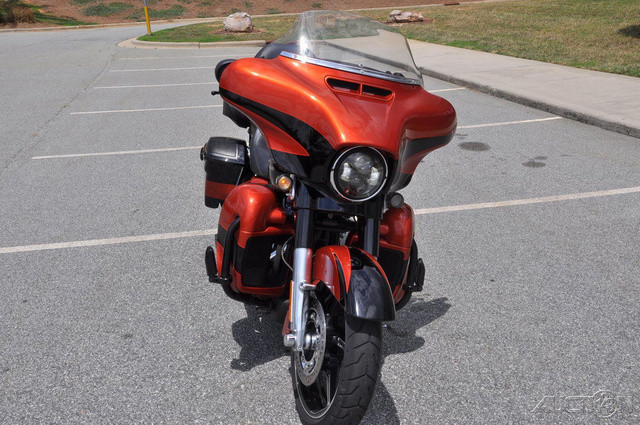 CVO® Street Glide®