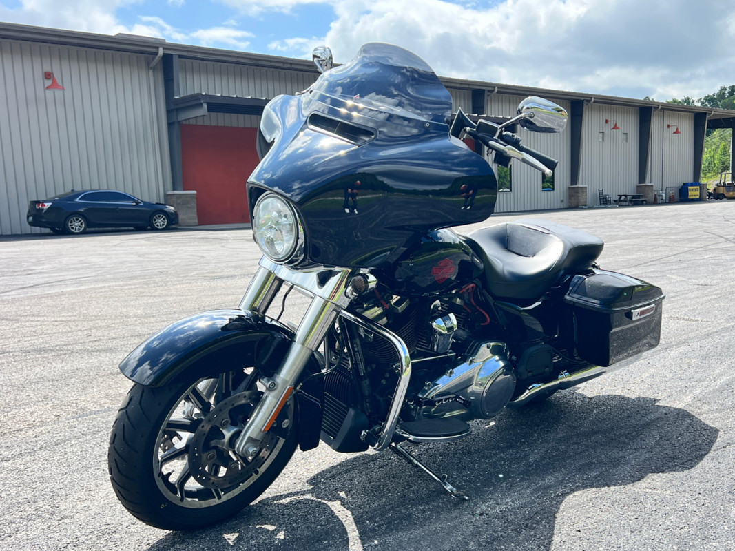 Electra Glide® Standard