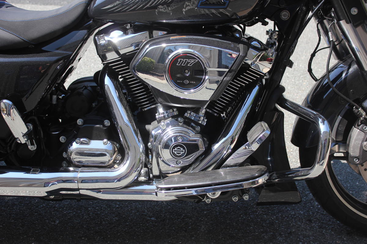 Street Glide®