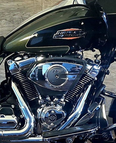 Road Glide®