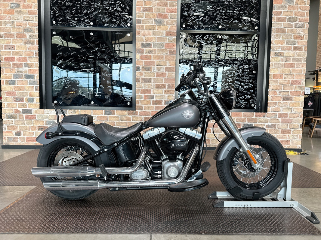 Softail® Slim®