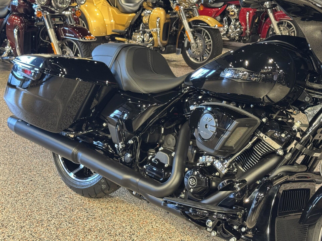 Street Glide®