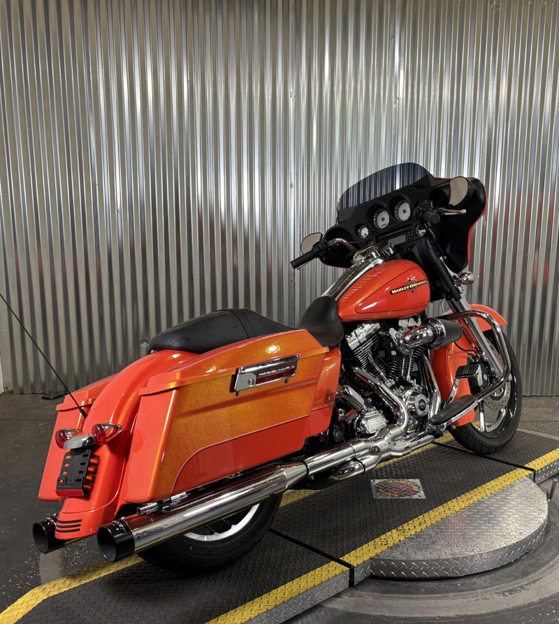 Street Glide®