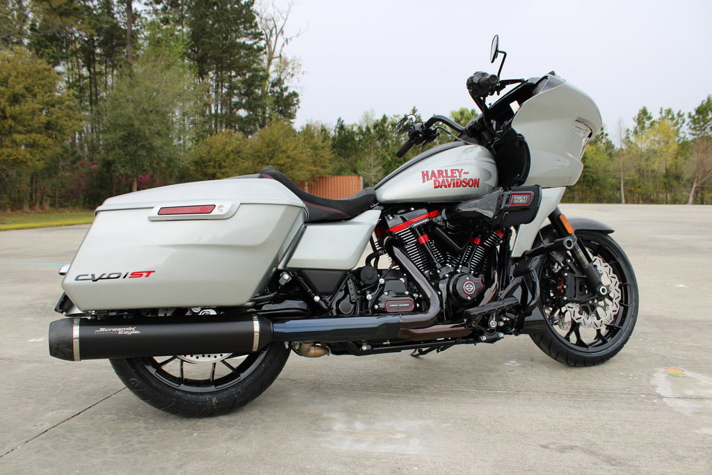 CVO® Road Glide® ST