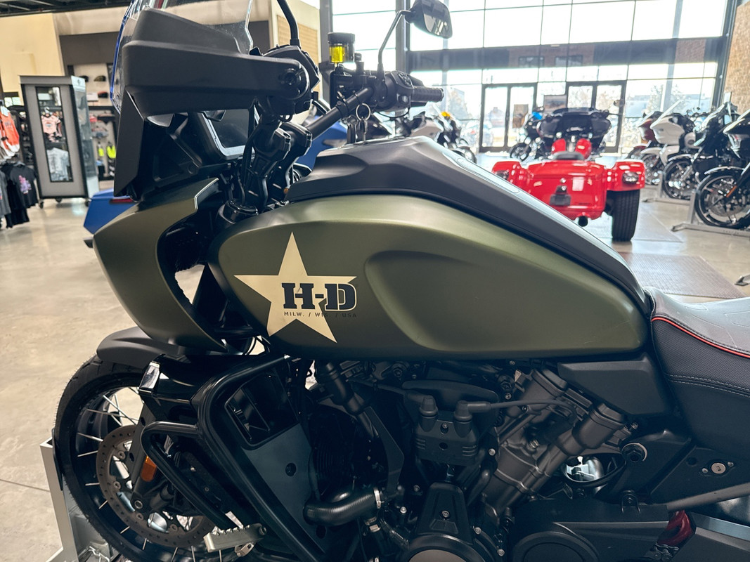 Pan America® 1250 Special