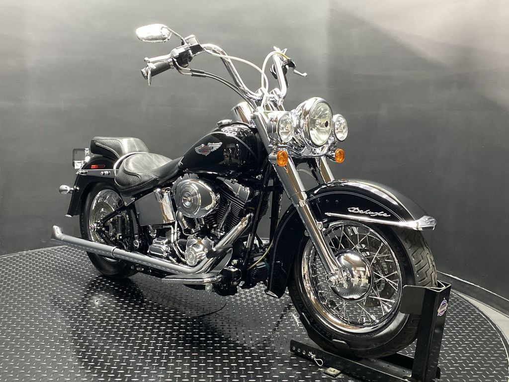 Softail® Deluxe