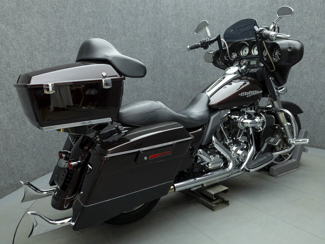Street Glide®