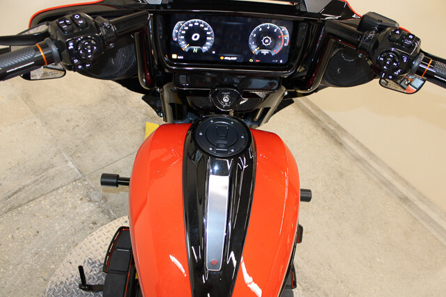 CVO® Street Glide®