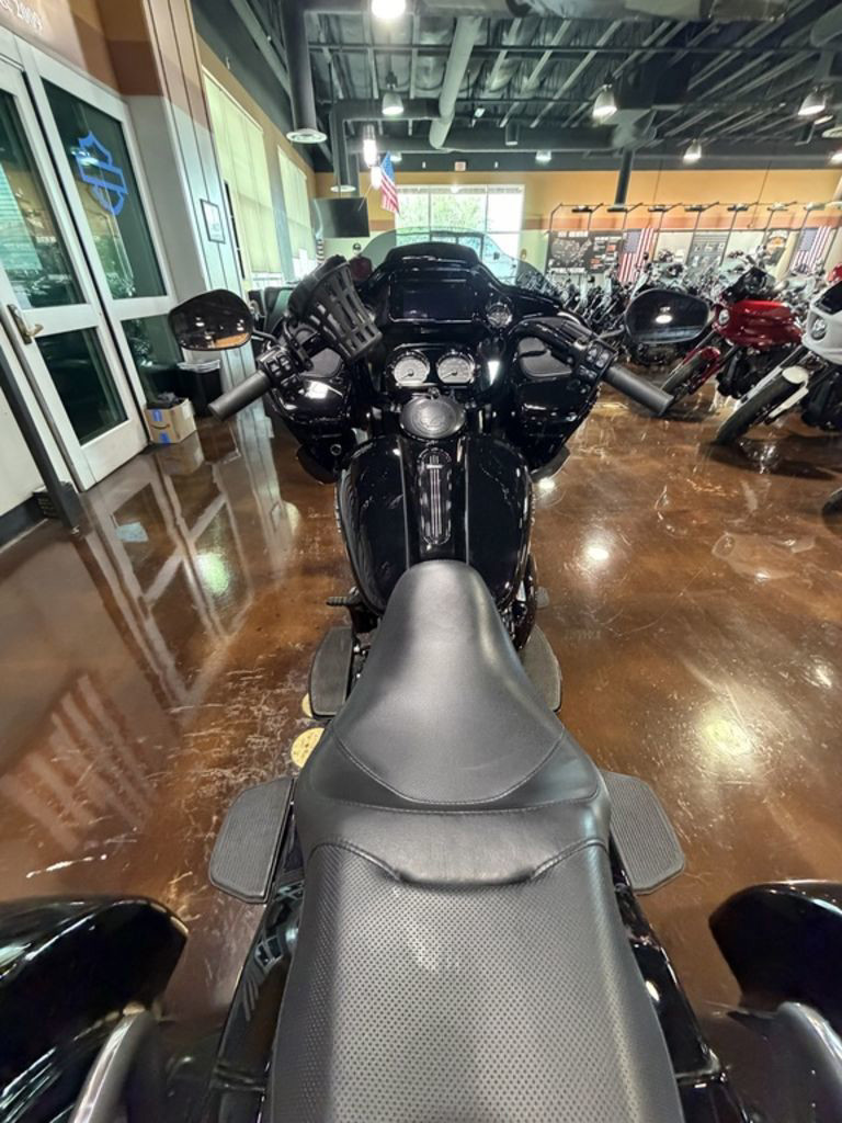 Road Glide® 3