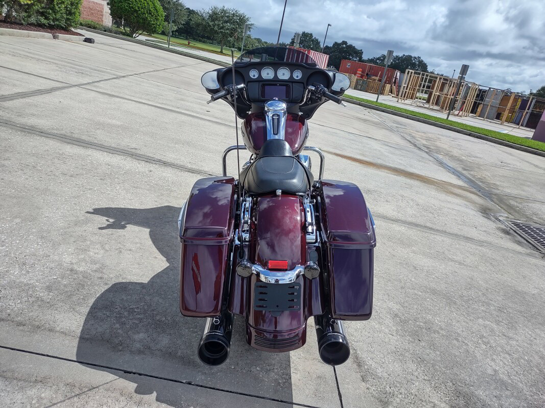 Street Glide®
