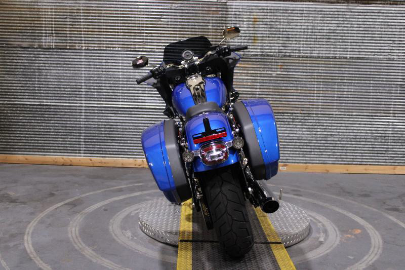 Low Rider® ST