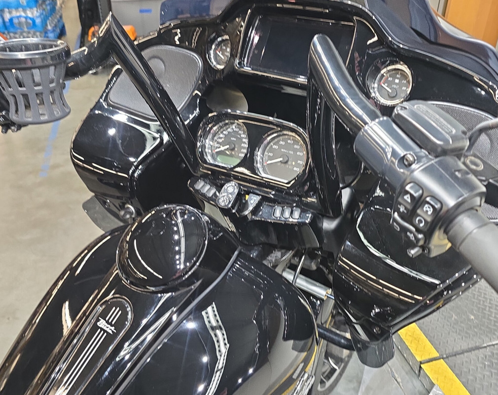 Road Glide® 3