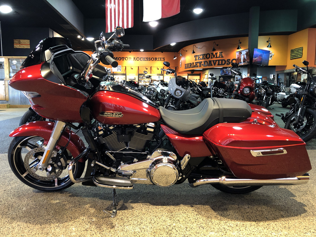 Road Glide®