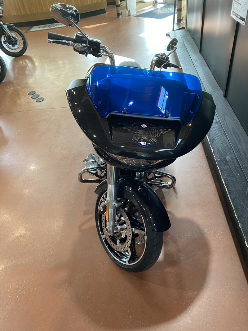 Road Glide®