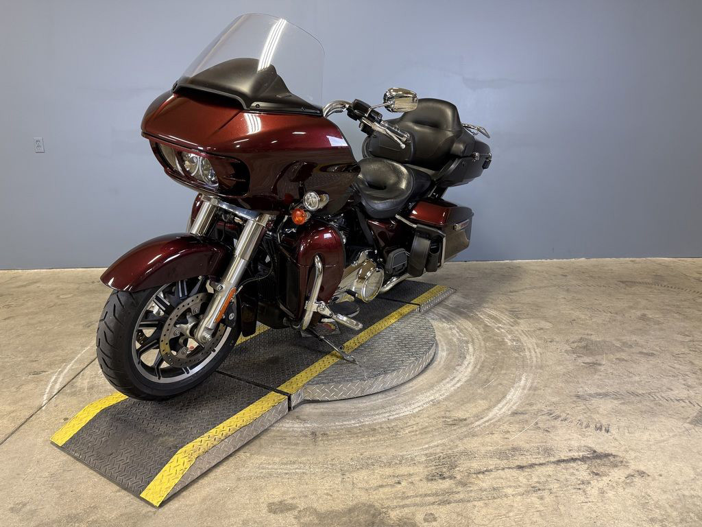 Road Glide® Ultra
