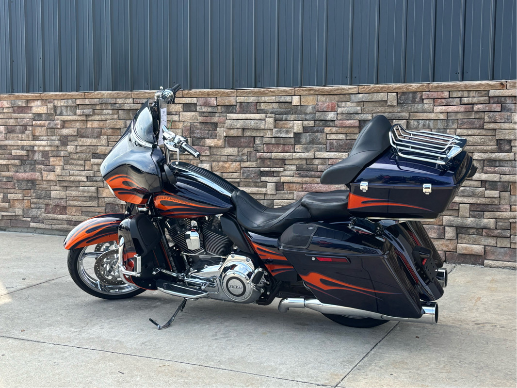 CVO® Street Glide®