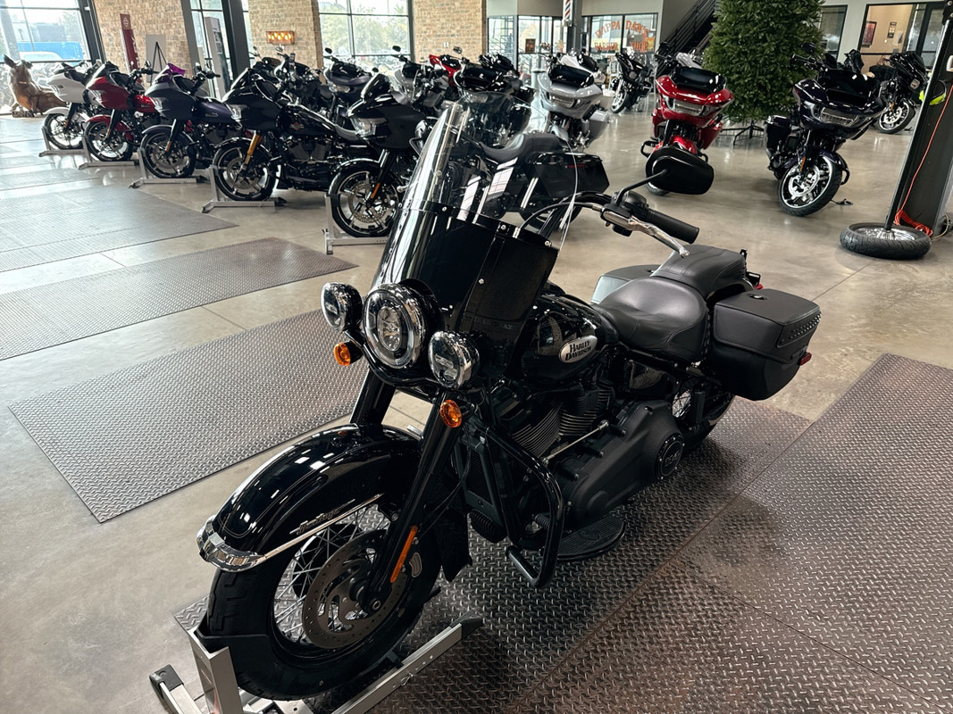 Heritage Classic 114