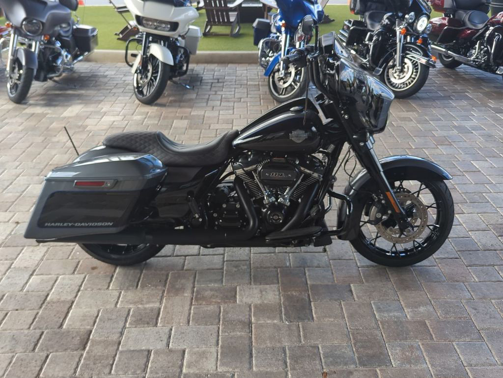 Street Glide® Special