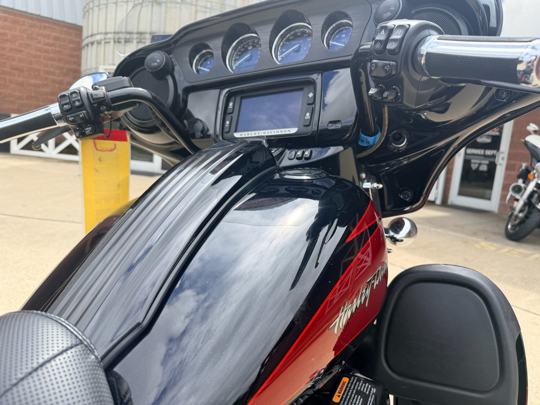 CVO® Street Glide®