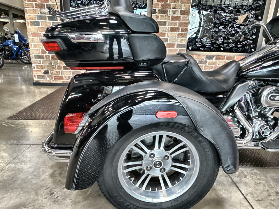 Tri Glide® Ultra Classic®