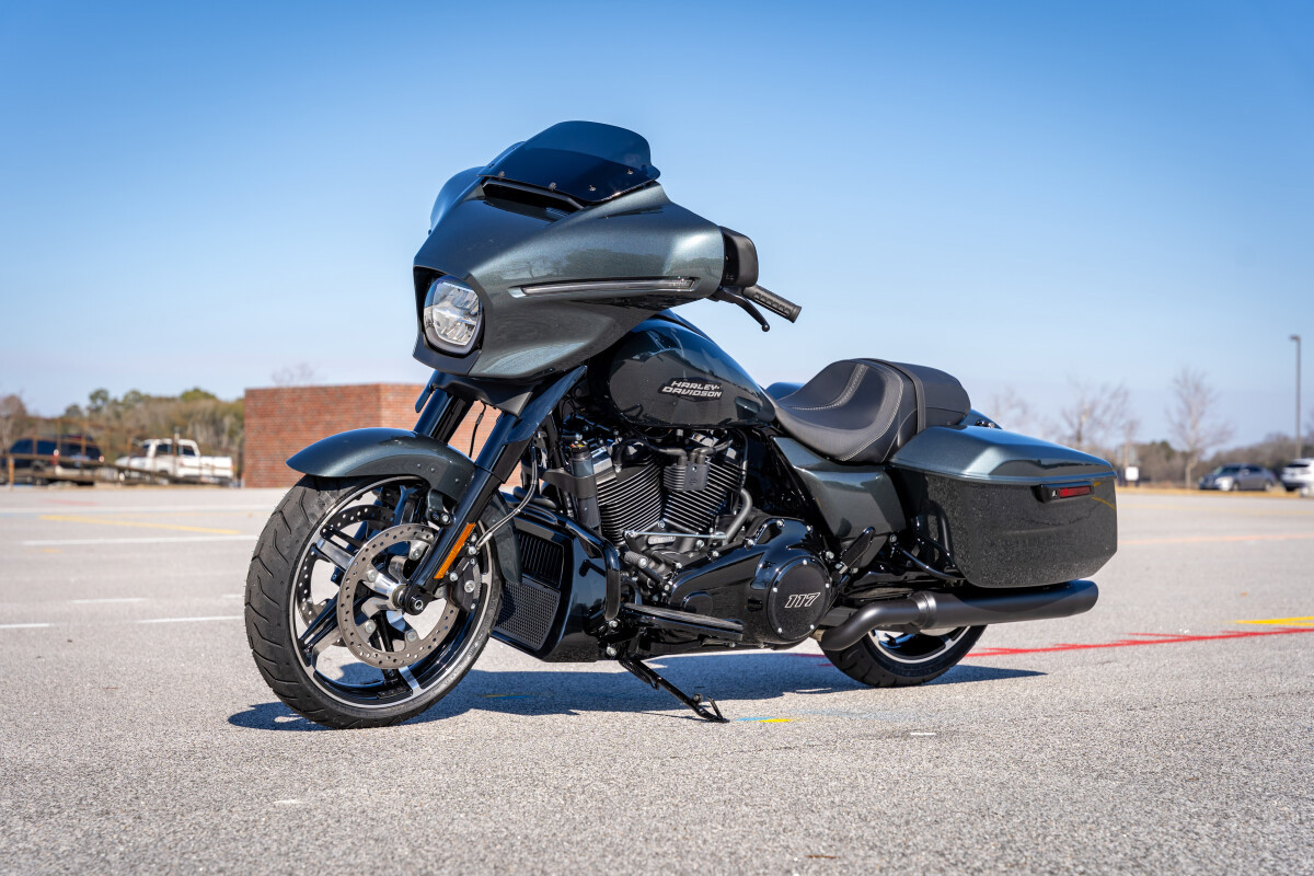 Street Glide®