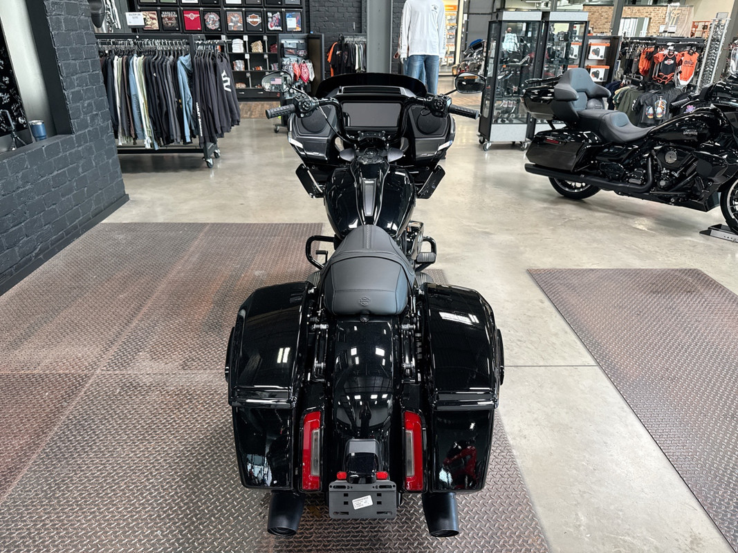 Road Glide®