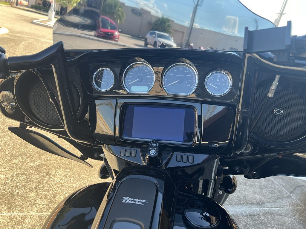 Street Glide® Special