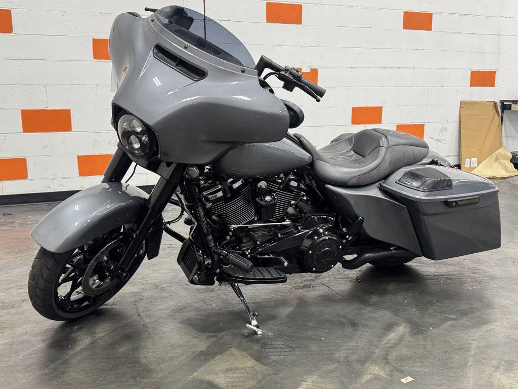 Street Glide® Special