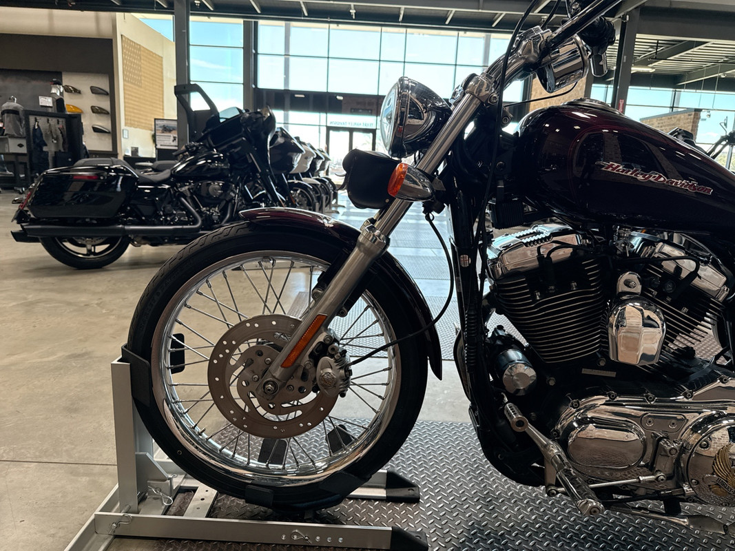 Sportster® 1200 Custom