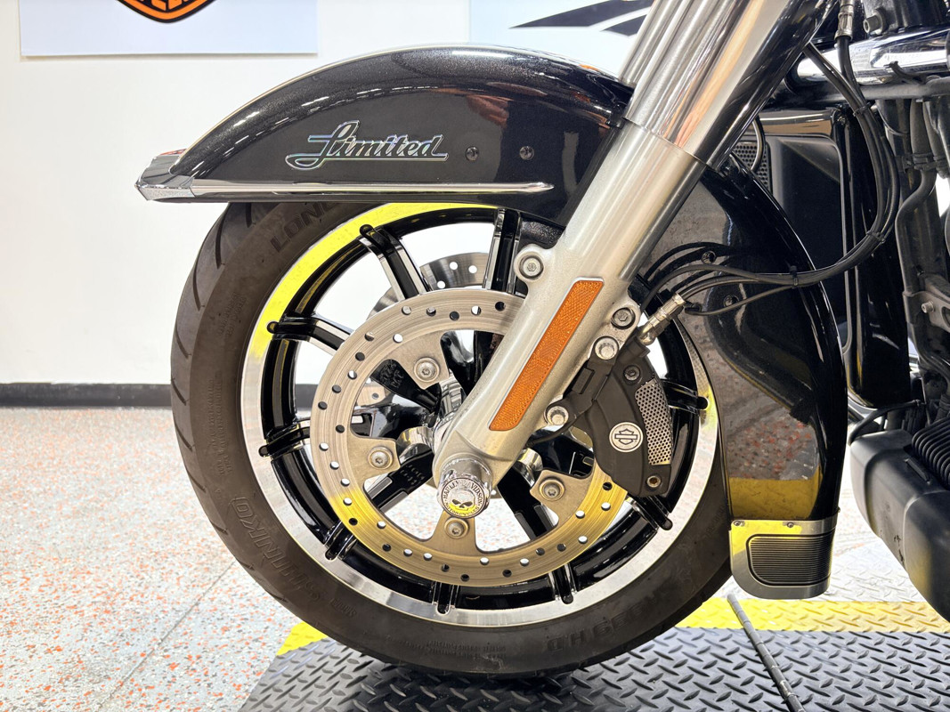 Electra Glide® Ultra Limited® Low