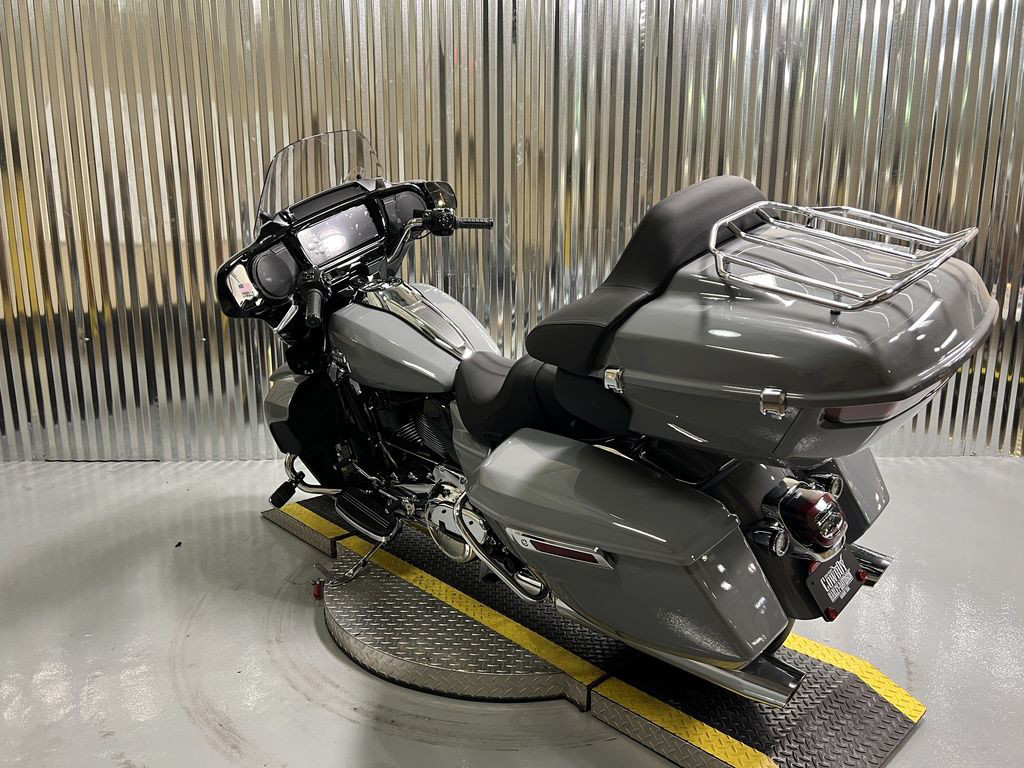Street Glide® Limited