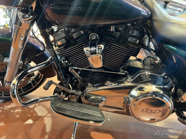 Street Glide® Special