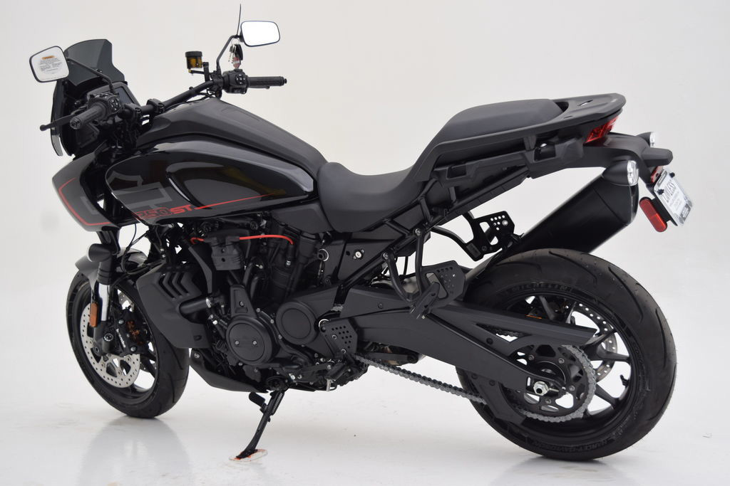 Pan America® 1250 ST
