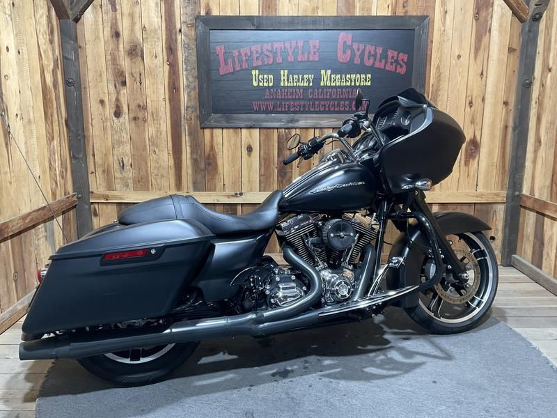 Road Glide®