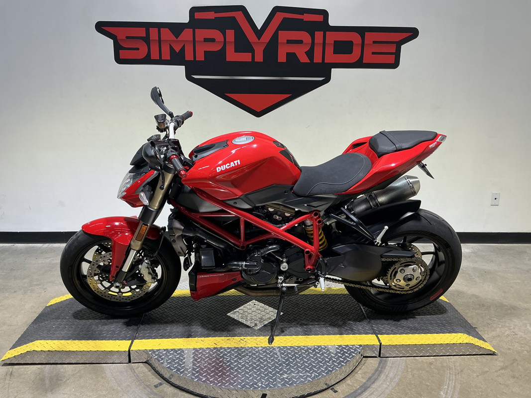 Streetfighter 848