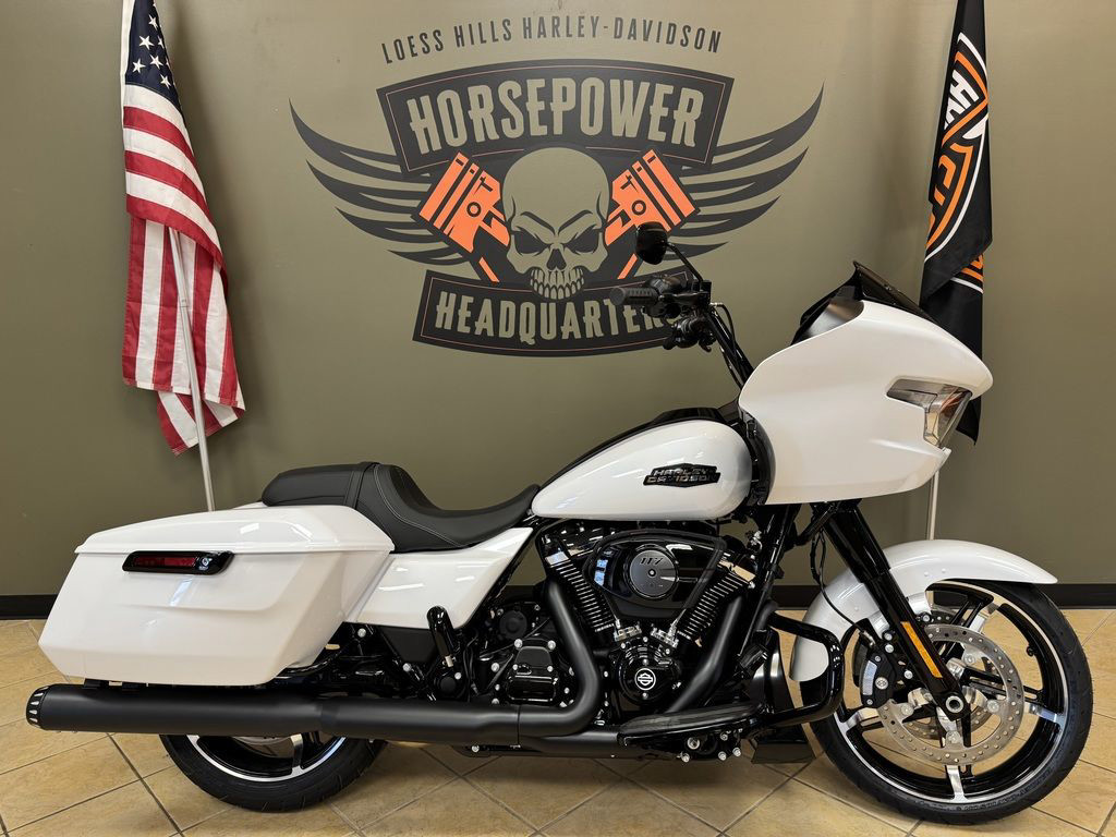 Road Glide®