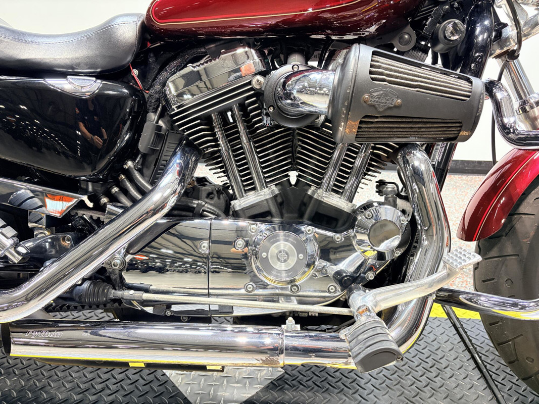 Sportster® 1200 Custom
