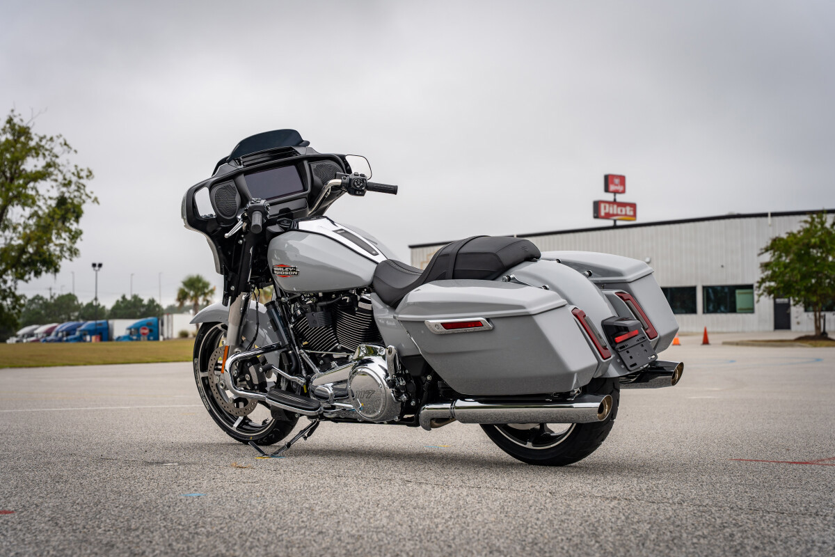 Street Glide®