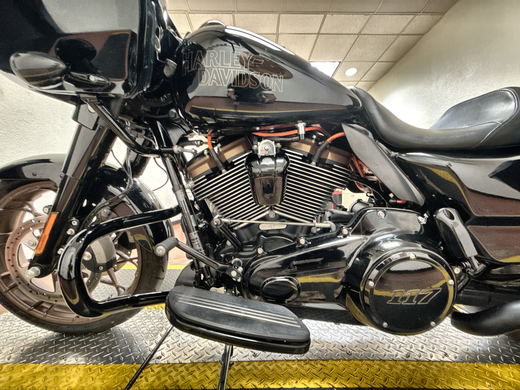 Road Glide® ST