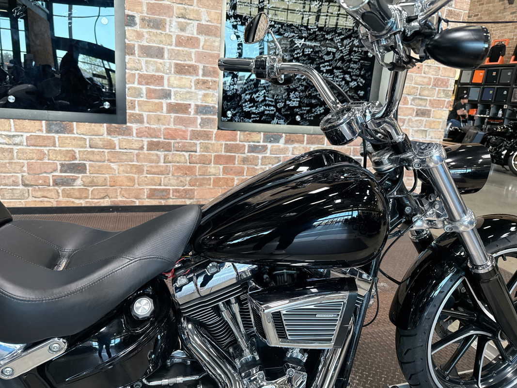 Softail® Breakout®