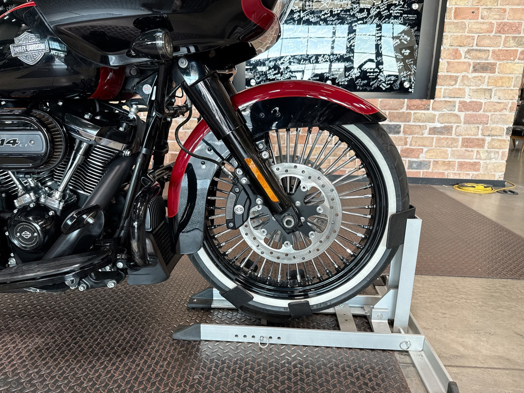 Road Glide® Special