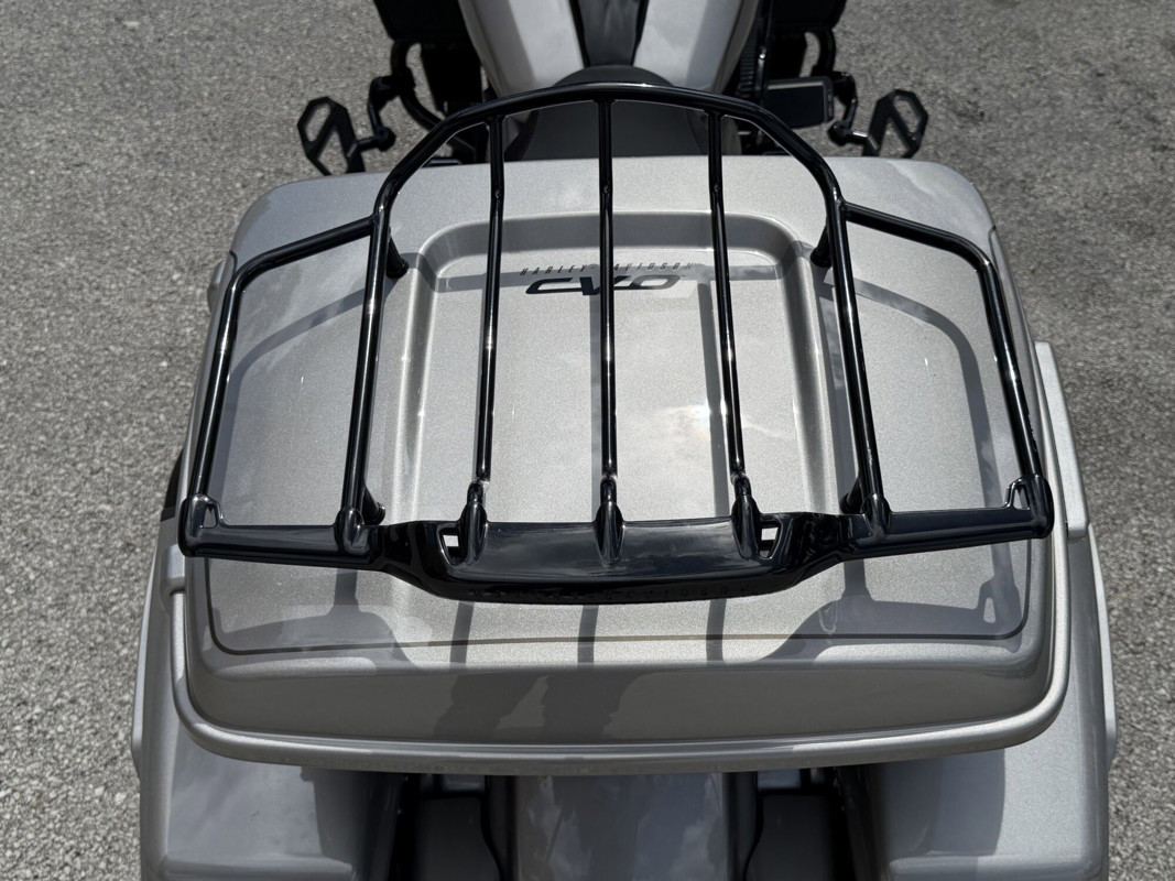 CVO® Street Glide®