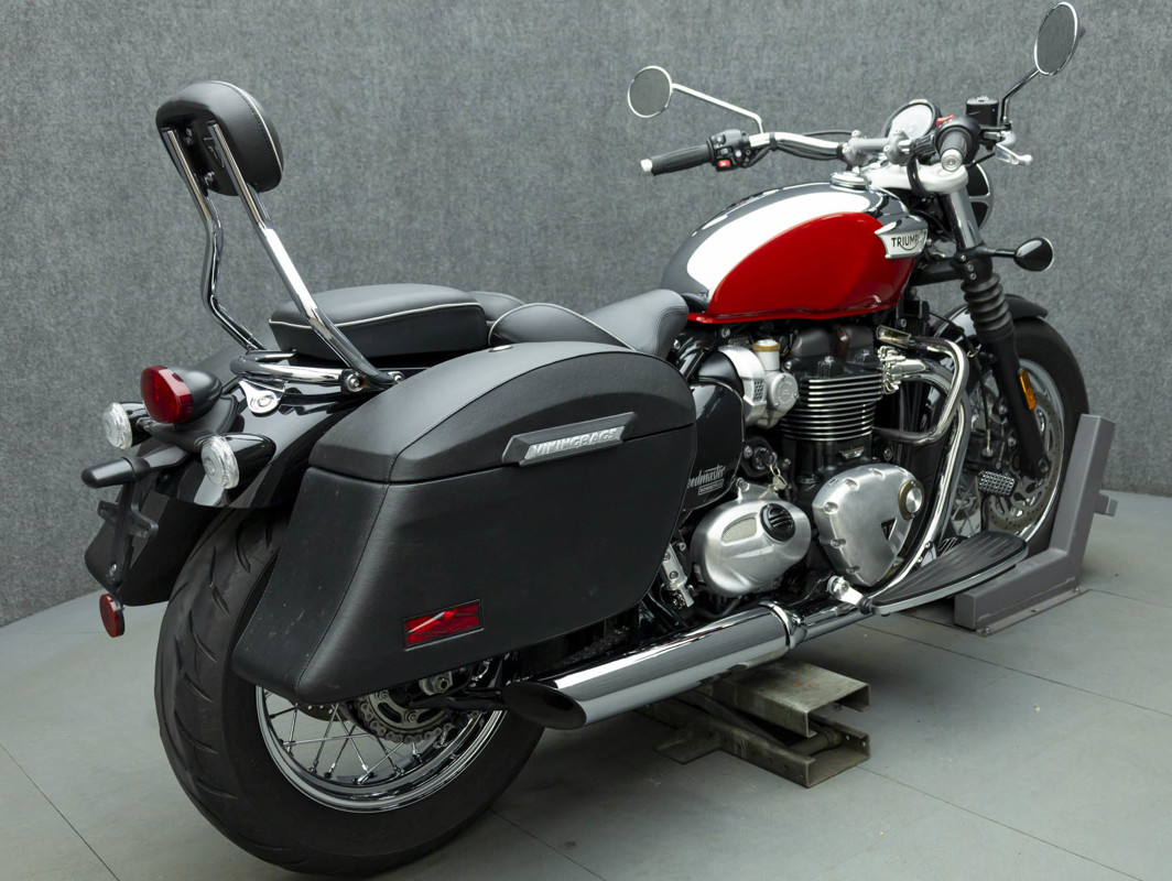 Bonneville Speedmaster